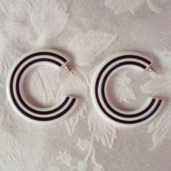 Jewelry - Vintage Black and White Half Hoop Earrings